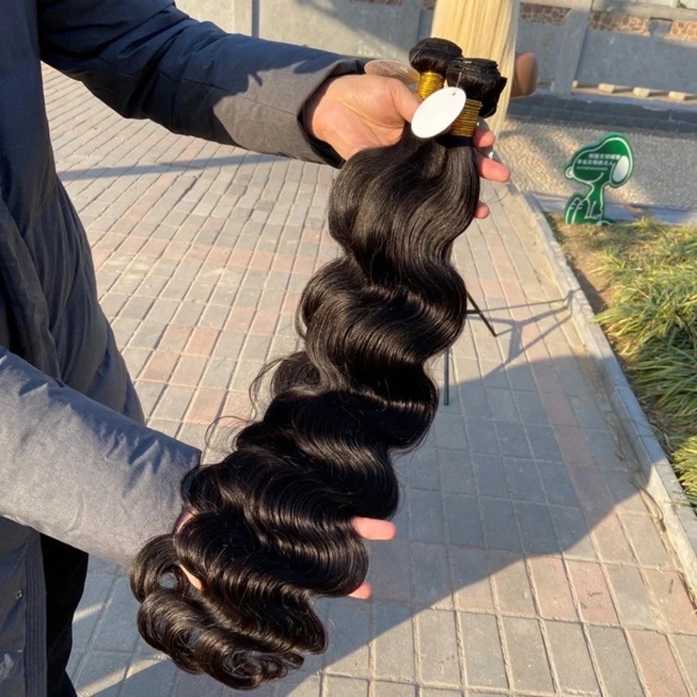 Raw human hair bundles